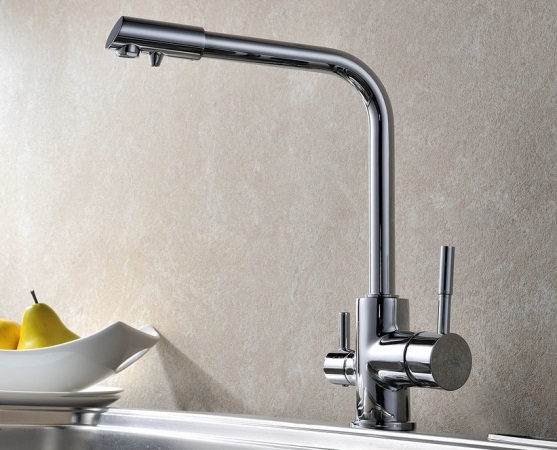 blue water amanda chrom